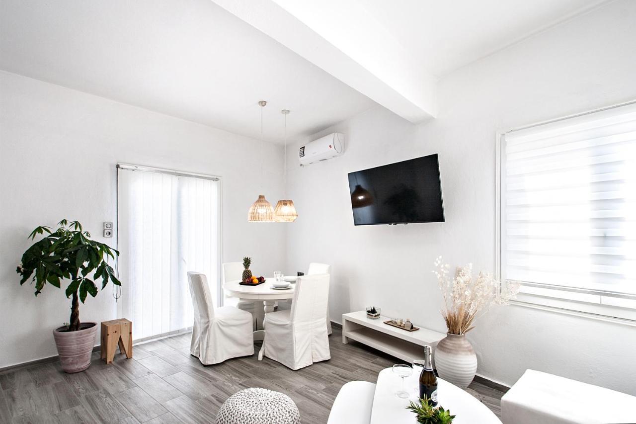 Capolavoro, Boutique Apartment With Unique Rooftop Skiathos Exteriér fotografie